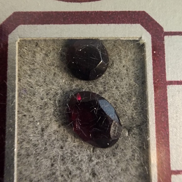 (2)Vtg Red Garnet Gemstone Specimen Genuine Stone 1.00 carat in Holder OPLEX‎ - Picture 6 of 6